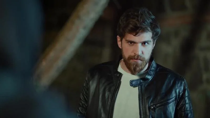 Кадры из сериала Пламя / Яркое пламя (2020)