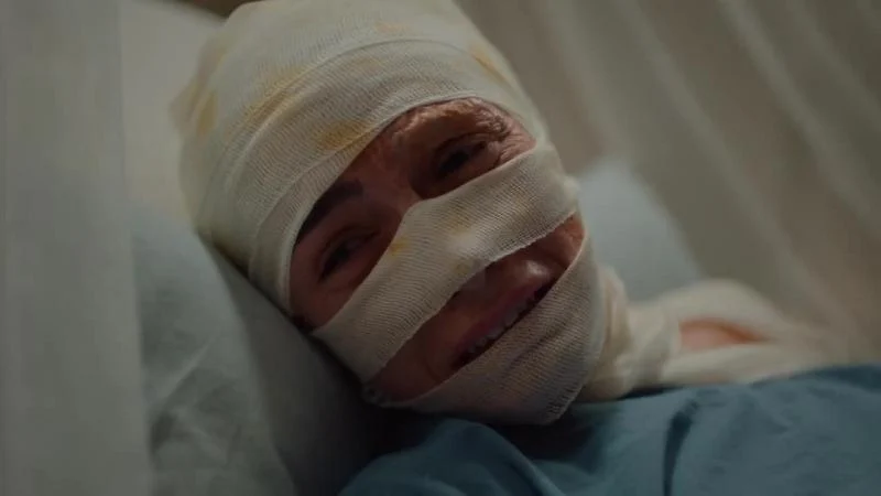 Кадры из сериала Пламя / Яркое пламя (2020)